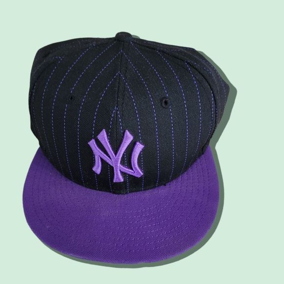 73/8 new york Yankees baseball fitted new era hat pinstripe purple and black - Picture 1 of 4